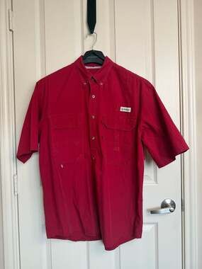 Magellan Outdoors Men's Lake Fork Fish Gear Short Sleeve Fishing Shirt - Red Siz